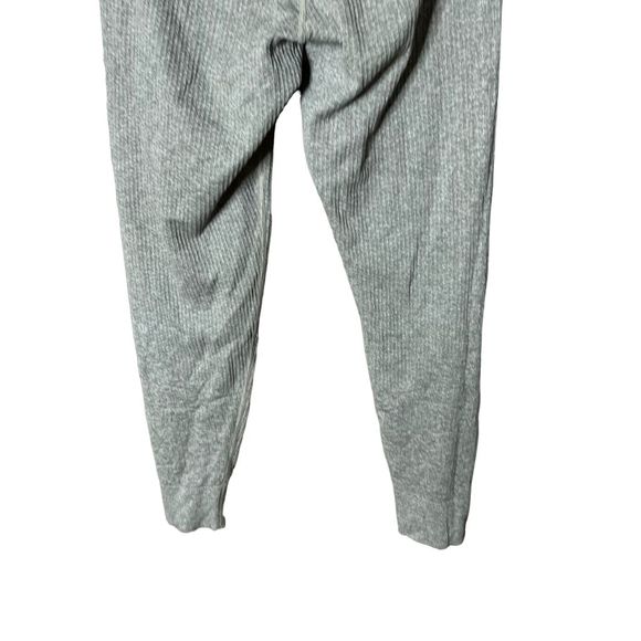 Lululemon Engineered Warmth Jogger Womens 4 - Picture 7 of 8